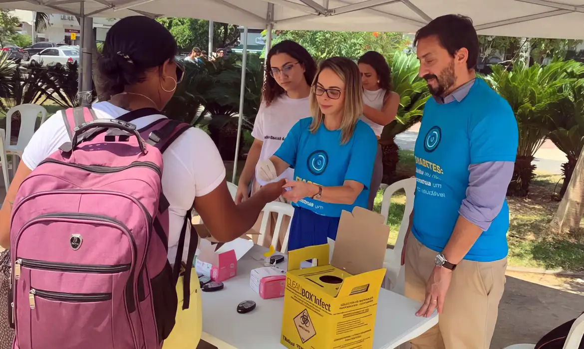 senado-equipara-diabetes-tipo-