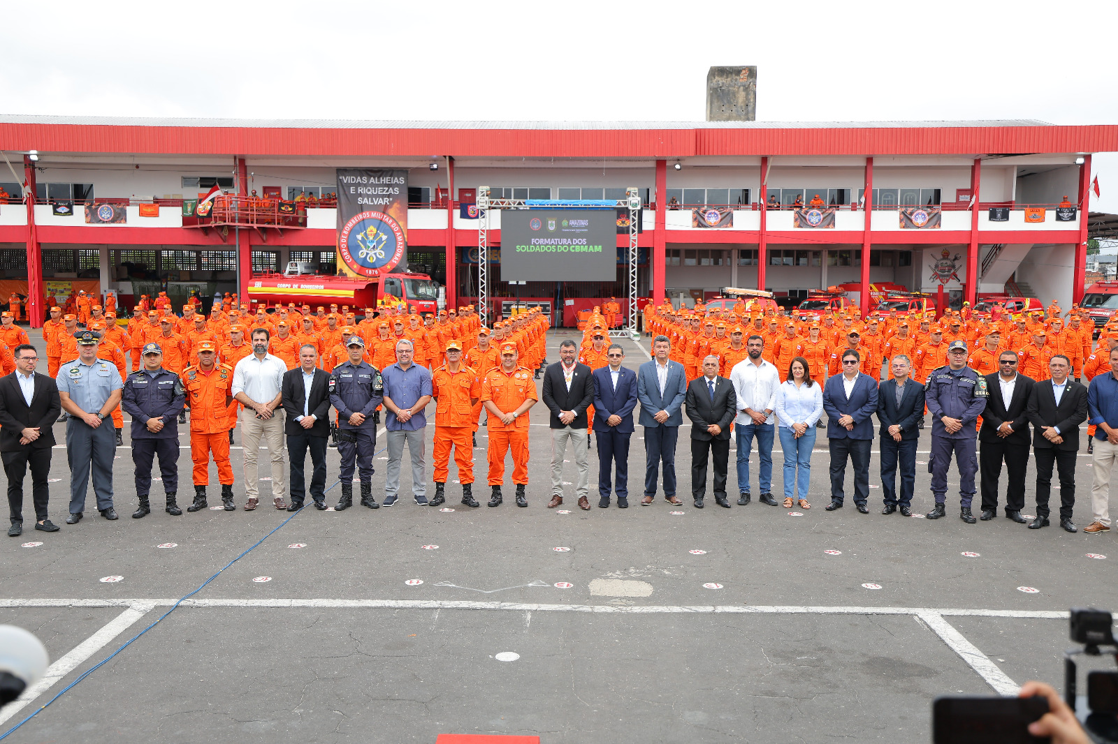 wilson-lima-realiza-formatura-
