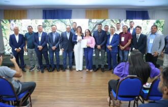 UB discute estratégias do turismo sustentável no AM