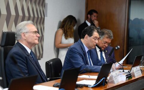 ccj-deve-votar-relatorio-da-re