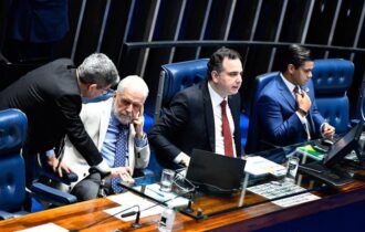Congresso conclui votação do pacote de corte de gastos