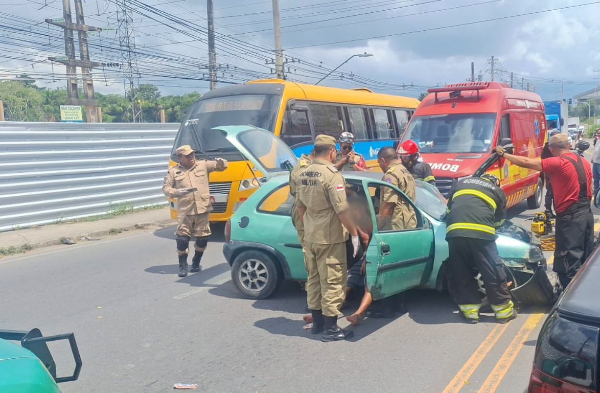corpo-de-bombeiros-resgata-vit
