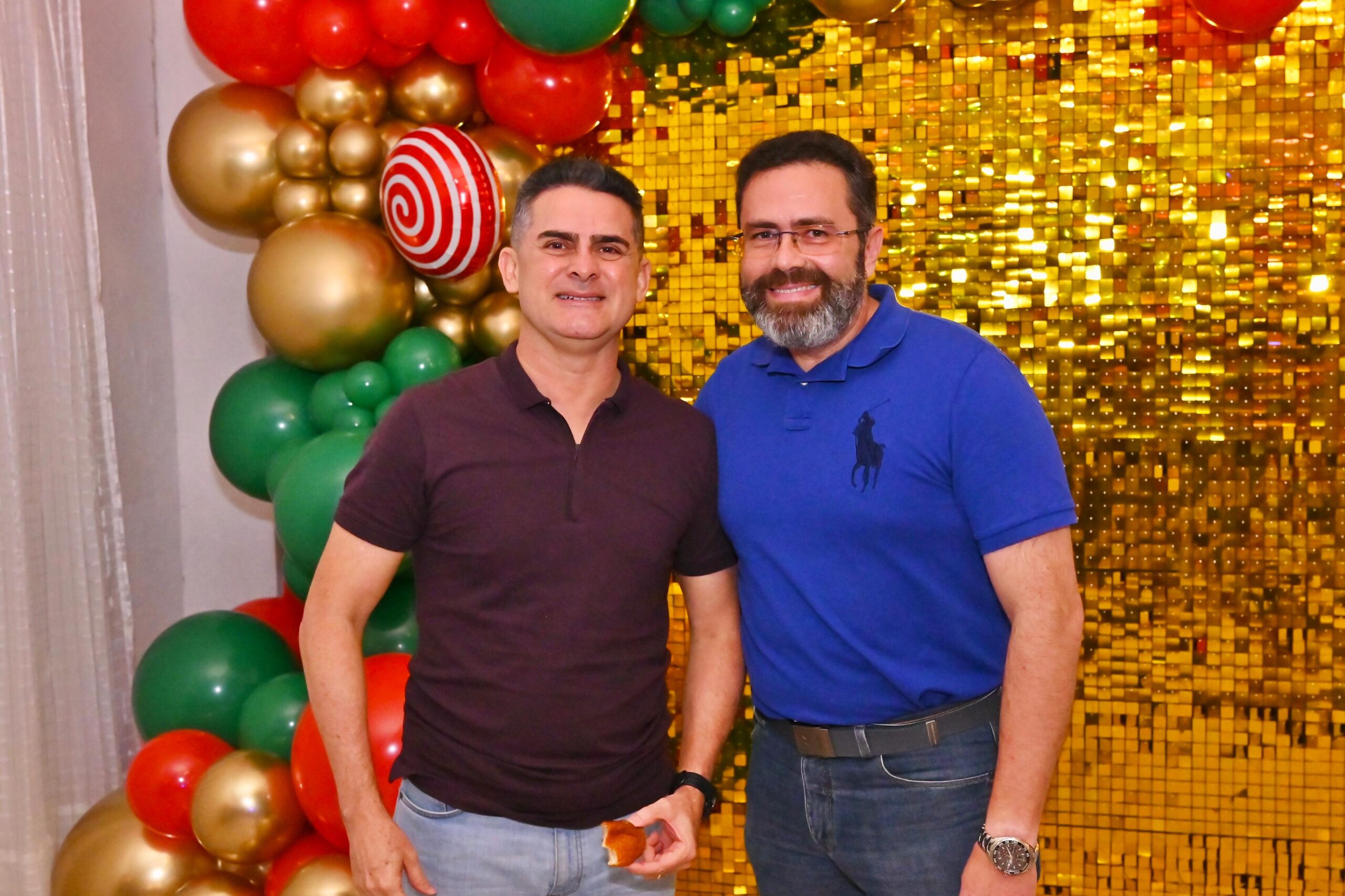 david-anuncia-que-mantem-shadi