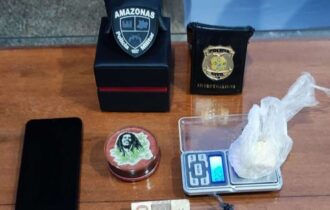 Homem preso com drogas - Foto: Divulgação/PC-AM