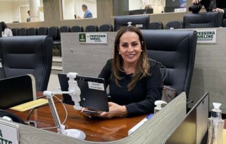 gloria-carratte-ja-se-articula