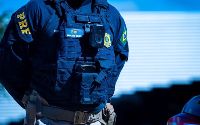 governo-lula-cobra-de-policias