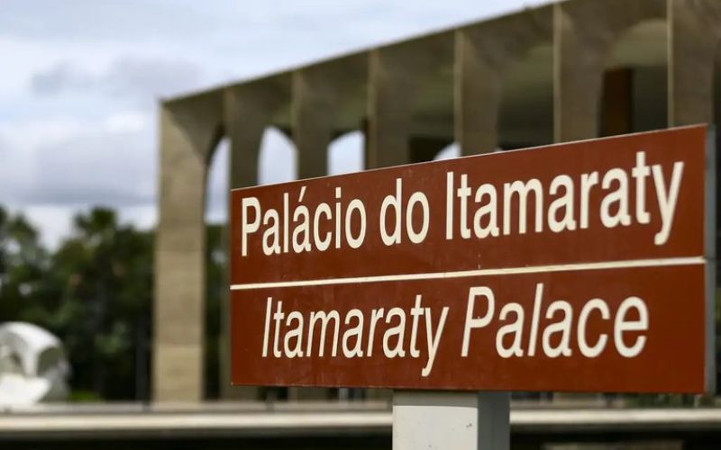 itamaraty-repudia-violencia-e-