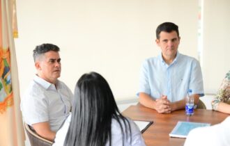 prefeito-david-almeida-e-equip