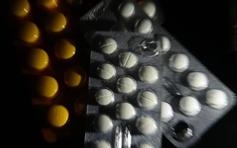 Projeto que isenta medicamentos do imposto de importação vai à sanção