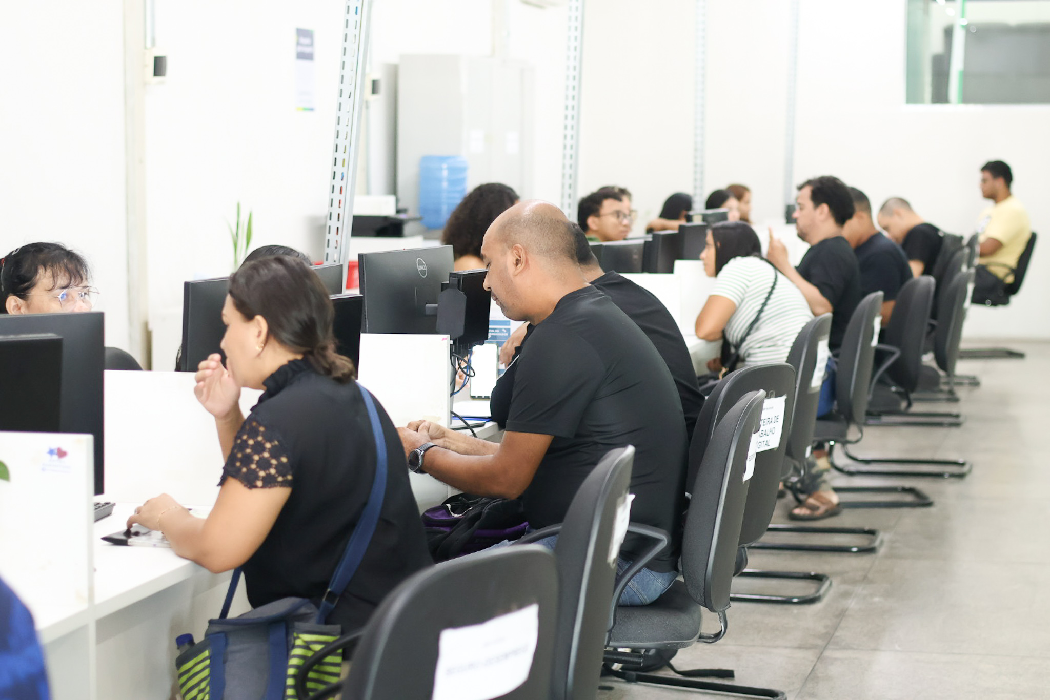 sine-amazonas-divulga-325-vaga