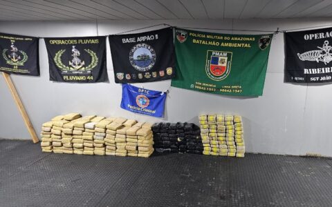 cerca-de-250-kg-de-maconha-sao