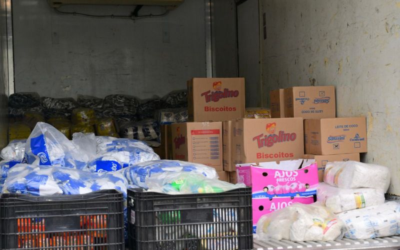 entrega-de-alimentos-beneficia