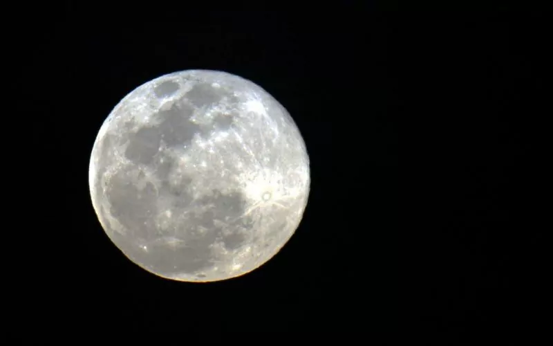 lua-e-incluida-pela-primeira-v