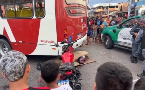 motociclista-de-app-tem-a-cabe