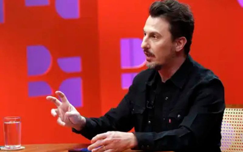 politicos-e-jornalistas-revive