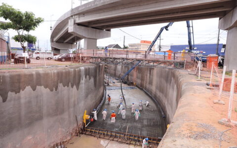 prefeitura-de-manaus-atua-com-