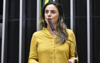 projeto-quer-suspender-salario