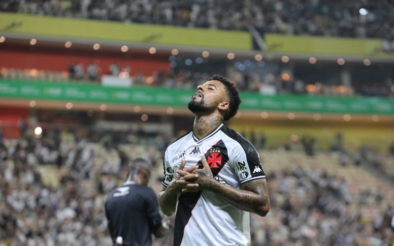 arena-da-amazonia-recebe-mais-