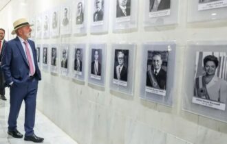 lula-visita-galeria-dos-ex-pre