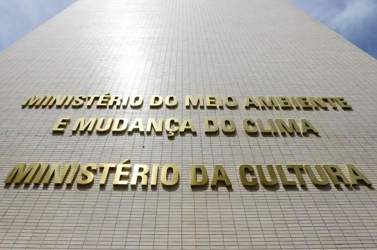 minc-quer-streaming-publico-e-