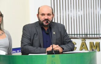 prefeito-de-tefe-desafia-stf-e