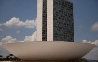 camara-dos-deputados-aprova-pe