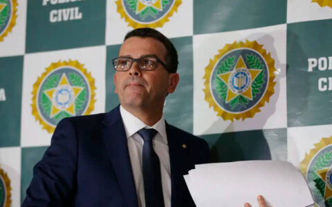 Ex-delegado preso no caso Marielle pede ao STF desbloqueio de salário