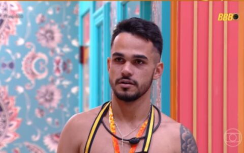 joao-gabriel-e-chamado-de-vaci