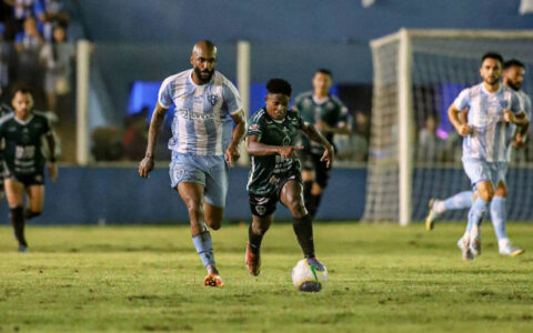 Manaus FC recebe Paysandu (PA) pelas quartas de final da Copa Verde
