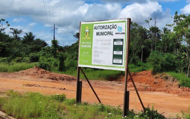 Obra embargada e multa de R$ 110 mil por falta de licença ambiental em Iranduba