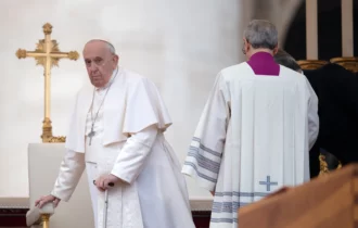 papa-francisco-internado-ha-oi