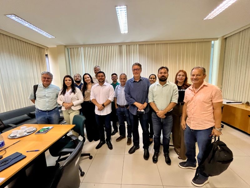 prefeitura-de-manaus-realiza-r