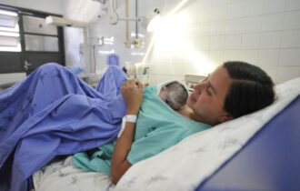 Estudo da Fiocruz revela desigualdades no acesso ao parto hospitalar no Brasil