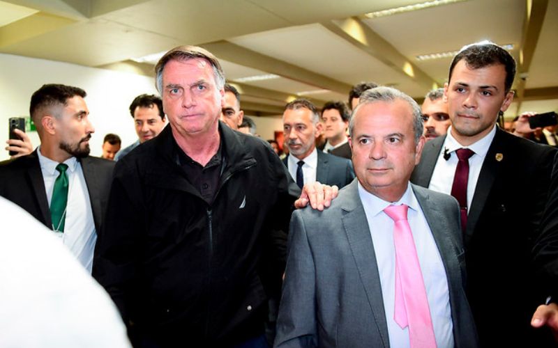 advogados-de-defesa-se-manifes