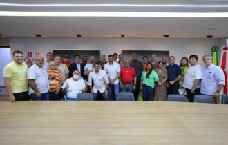 escolas-de-samba-garantem-repa