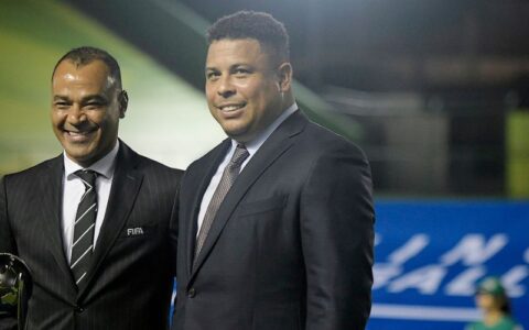 paramos-no-tempo-diz-ronaldo-s
