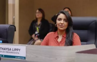 Thaysa pela-2a-legislatura-seguida-th