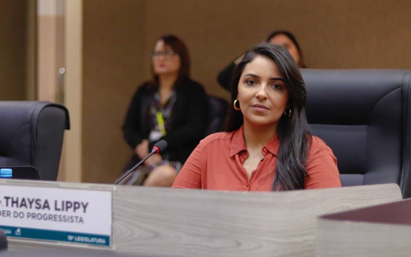 Thaysa pela-2a-legislatura-seguida-th