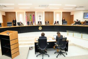 prefeito-de-jurua-e-multado-po