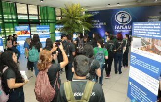fapeam-expoe-projetos-na-area-
