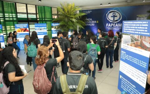 fapeam-expoe-projetos-na-area-