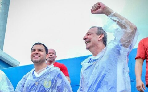 omar-comeca-a-socializar-com-e