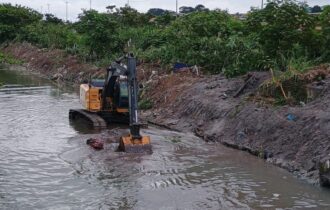 trabalho-de-limpeza-no-trecho-