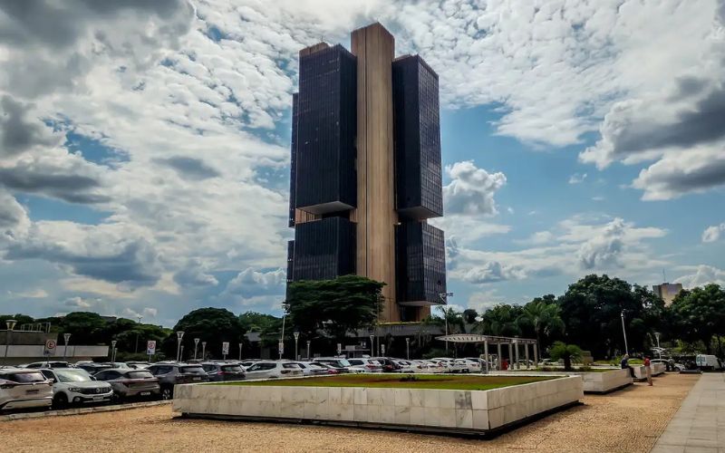 copom-eleva-juros-basicos-da-e