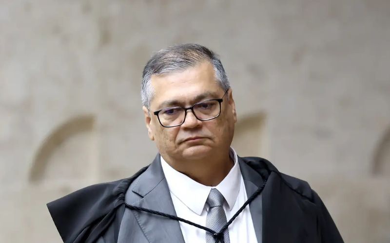 dino-da-10-dias-para-congresso