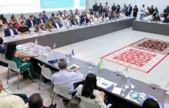 governo-do-amazonas-comeca-a-r