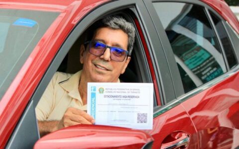 Prefeitura de Manaus emite mais de 1,7 mil credenciais de estacionamento para idosos e PcDs até fevereiro