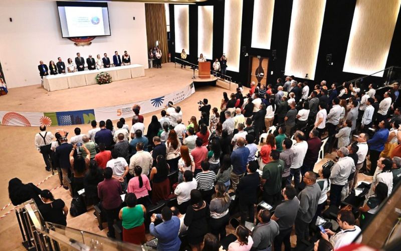 tce-am-sedia-conferencia-estad