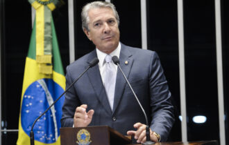 collor-e-preso-entenda-os-moti