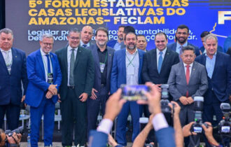 Conselheiro Josué Cláudio destaca papel pedagógico do TCE-AM na abertura do 5º Fórum de Casas Legislativas